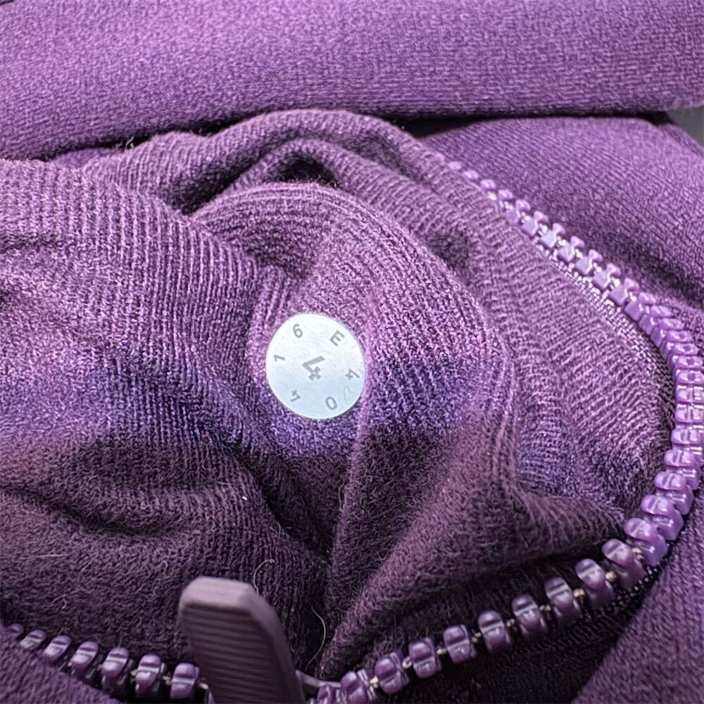 Lululemon Womens Purple Zip Up Fleece Jacket Size 4 - Picture 3 of 9